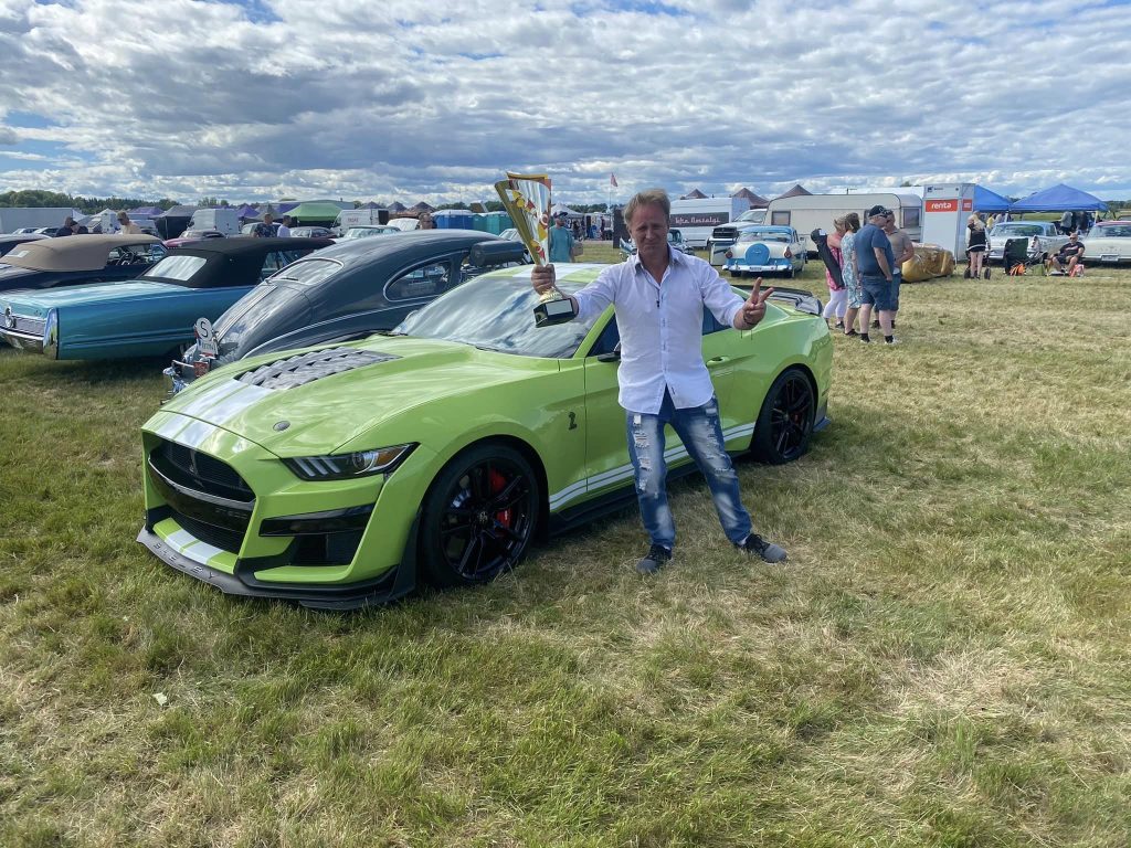 Grön bil vinnare |Sweden Mustang