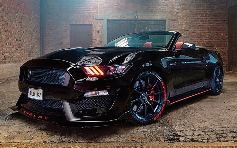 Svart bil |Sweden Mustang